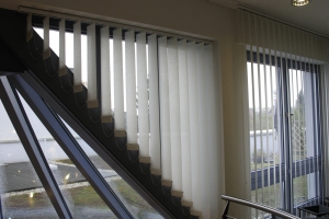 Teba Lamellenvorhang 3142 beige LS-Anlagen 
Fenstersituation