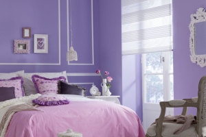 Teba Rollo Twinlight 2024 weiß strunktur falte 
Stimmungsaufnahme 1Schlafzimmer-2Looks